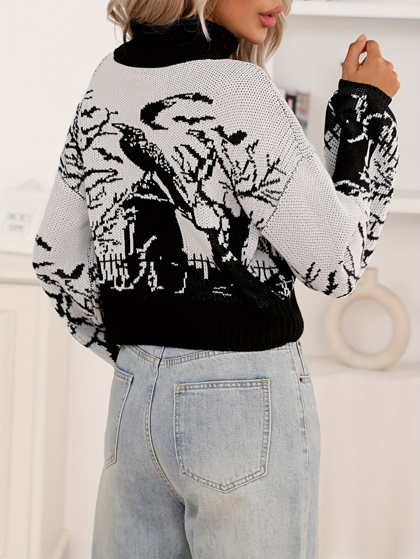 Women'S Gothic Dark Style Pullover Sweater - Black & White Contrast Color Block, Loose Fit Long Sleeve Top with Ribbed Cuffs, Warm Fall Winter Clothing for Everyday & Formal Outfits, Gothic Fashion, Autumn Winter Apparel, Moo