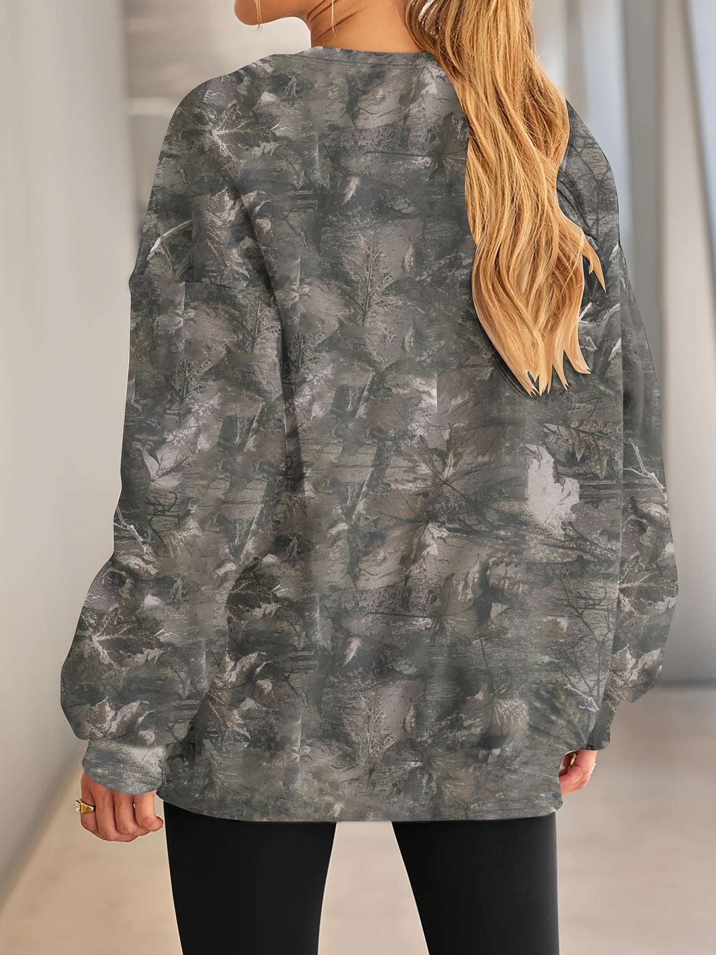 Women'S Oversized Camo Sweatshirt - Long Sleeve, Loose Fit, Green & Black Leaf Pattern, Casual Pullover with Ribbed Cuffs, All-Season Comfort, Casual Wear | Relaxed Fit Top | Construction, Sweater Hoodie
