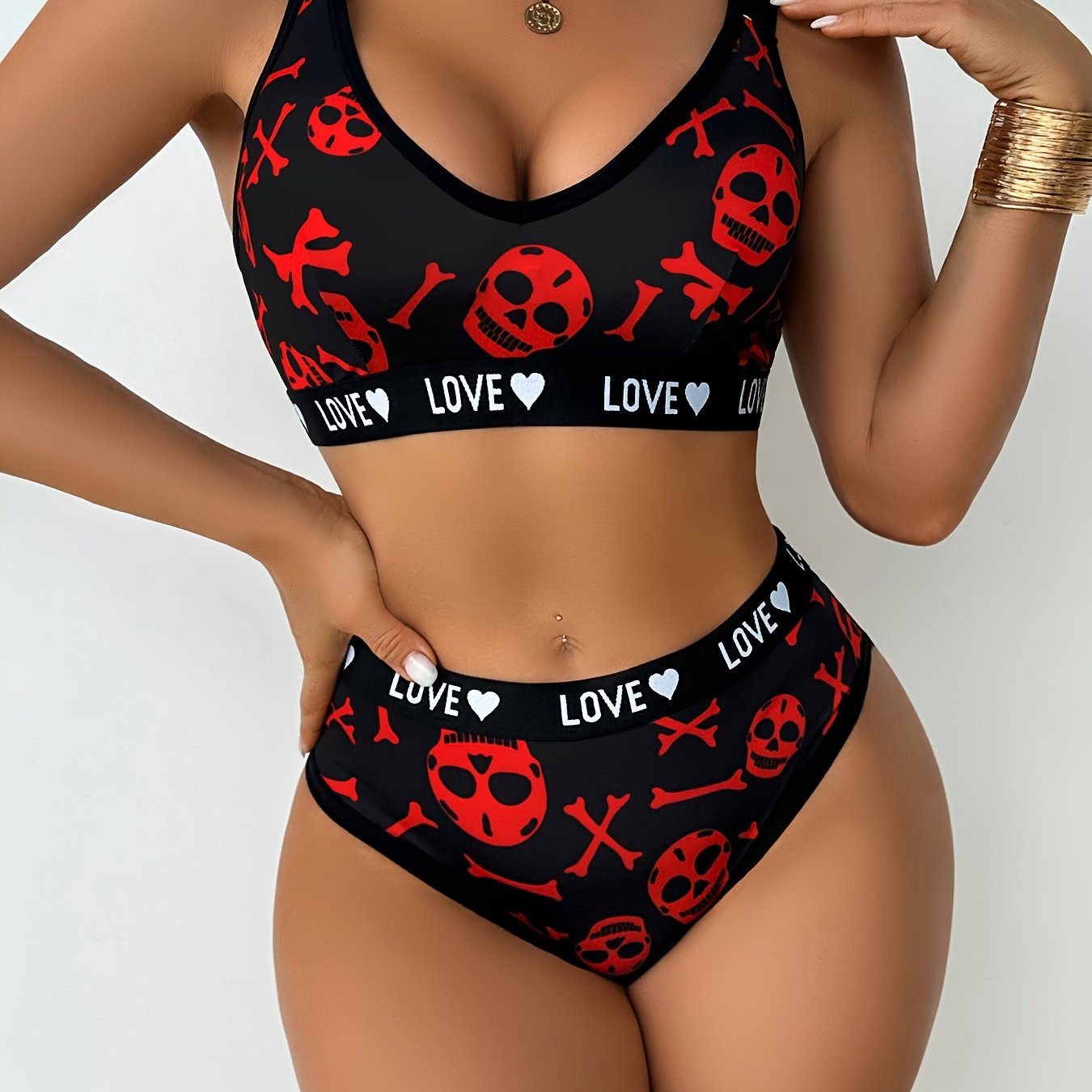 1 Set Women's Gothic Skull & Heart Lingerie Set - Black & Red Edgy Matching Bra & Mid-Rise Triangle Underwear, No Padding, Hand Wash Only, Mature Gothic Style for Adults, Themed Events & Casual Attire