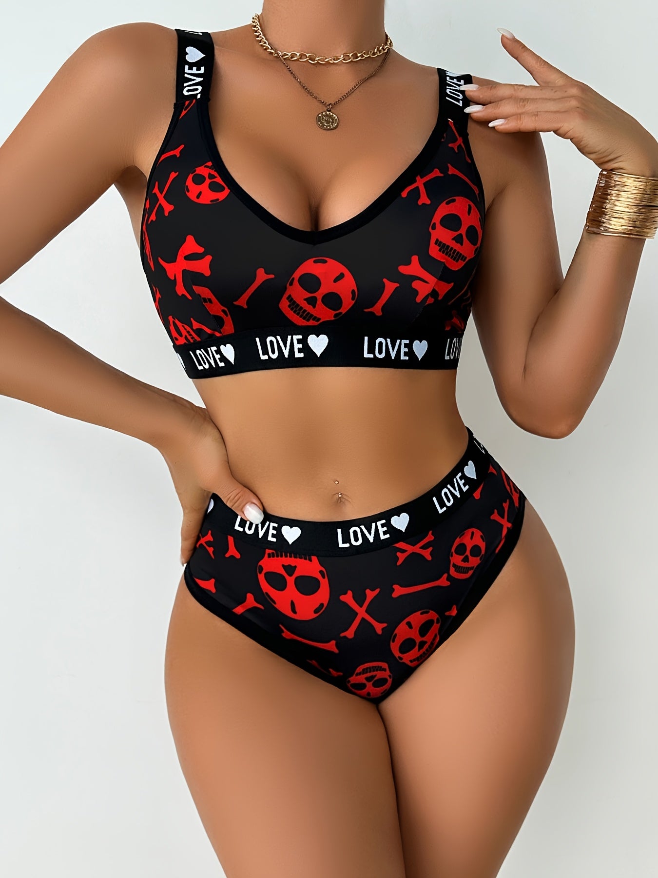 1 Set Women's Gothic Skull & Heart Lingerie Set - Black & Red Edgy Matching Bra & Mid-Rise Triangle Underwear, No Padding, Hand Wash Only, Mature Gothic Style for Adults, Themed Events & Casual Attire