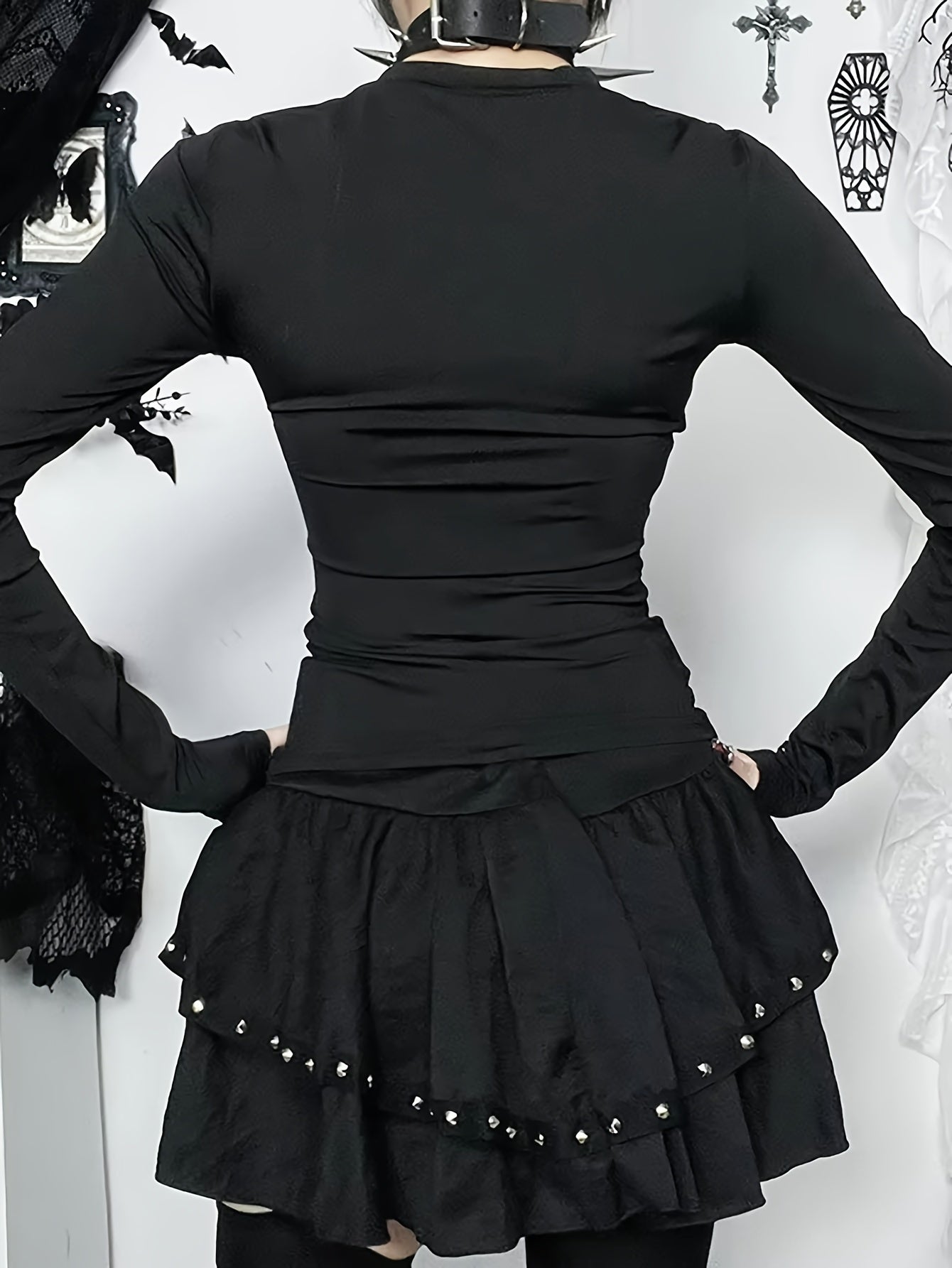 Plus Size, Plus Size Women's Gothic Mesh Panel Off-Shoulder Long Sleeve T-Shirt - Punk Rock Bodycon Top with Metal Ring & Chain-like Details, Stretchy Round Neck Shirt for Concerts, Halloween & Casual Attire (Hand Washable, A