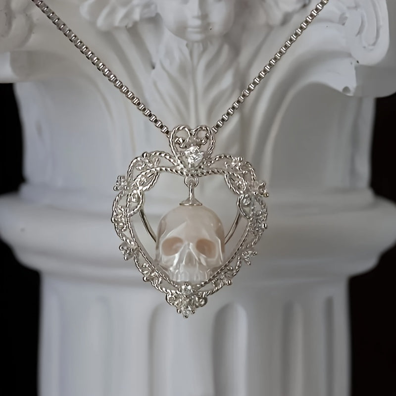 Gothic Skull Carved Imitation Pearl Necklace with Heart and Soul Pendant, 925 Silver-Plated Synthetic Necklace - Valentine's Day Gift for Her or Him