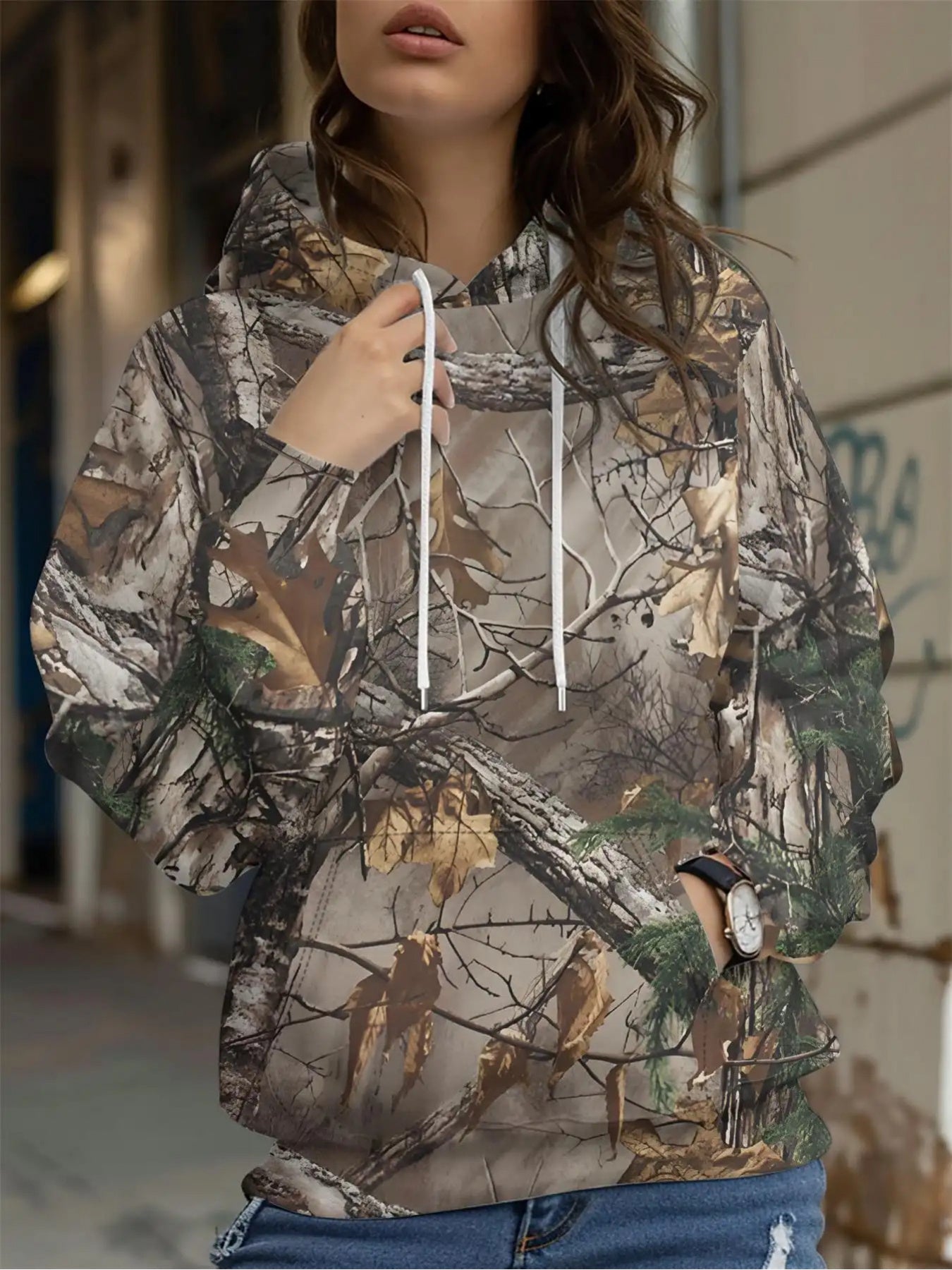 Women's Full-Coverage Camouflage Hooded Sweatshirt - Stretch Pullover Hoodie with Drawstring Hood & Long Sleeves, All-Season Outdoor Hunting & Hiking Apparel, Breathable Tactical Fashion Clothing in Green/Brown/Black/Gray/Bei