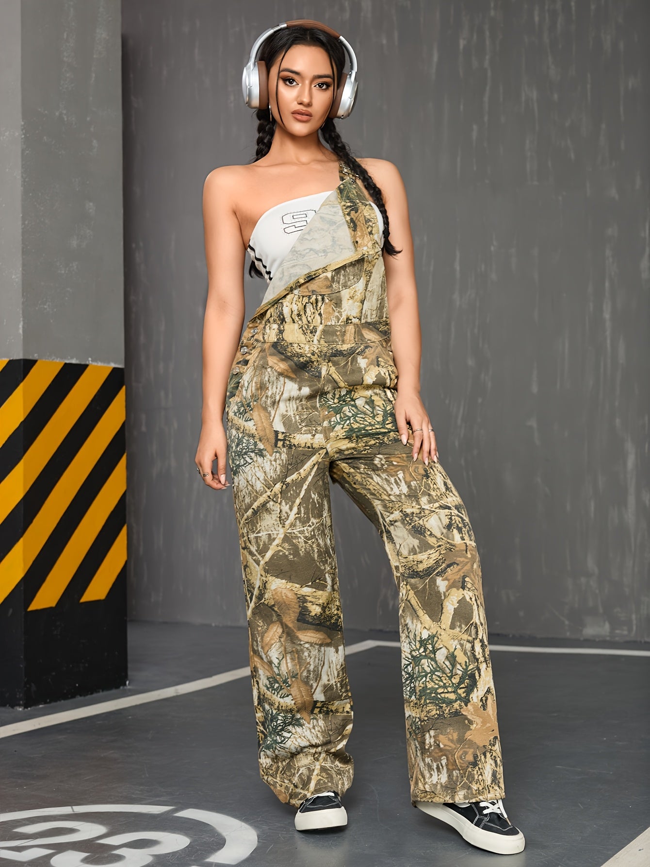 Women's Cool, Non-stretch, Fashionable Multi-color Washing Camouflage Casual Shoulder Strap Straight Jeans