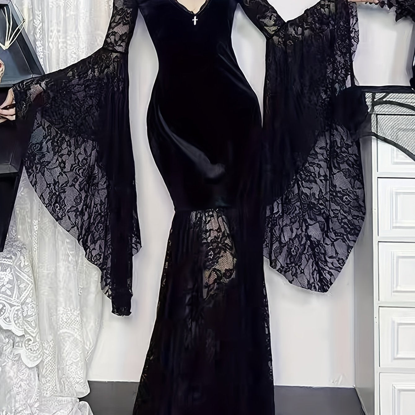 Women's Gothic Dark Halloween Long Dress with Contrast Lace and Velvet Patchwork, Sexy Niche Flared Sleeve Unique Design