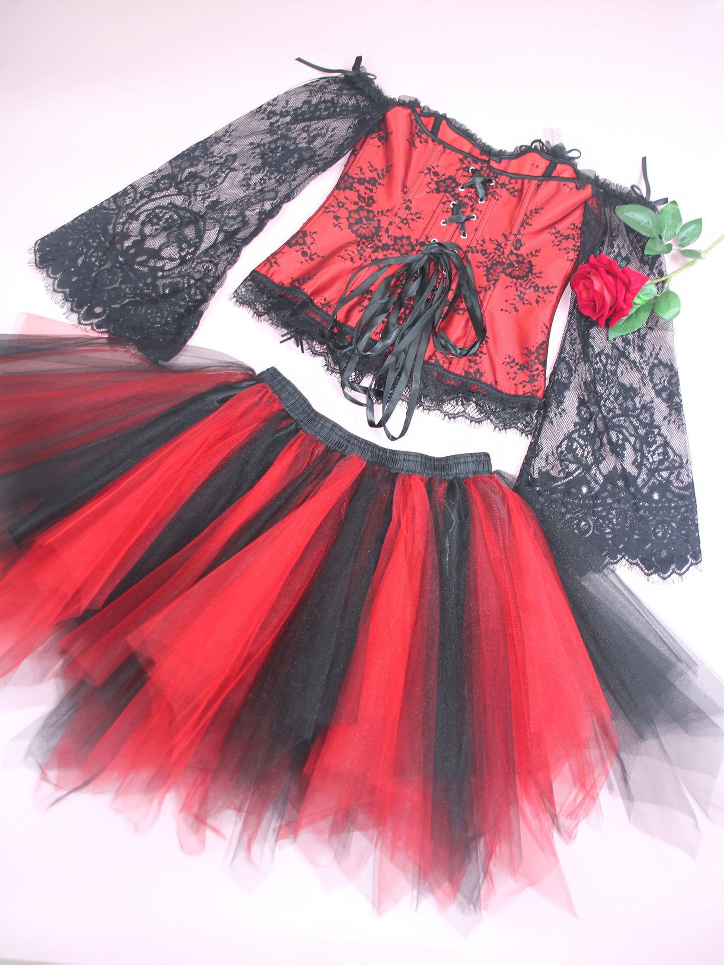 [Halloween Costume Set] Halloween Vampire Witch Costume Set, Dark Gothic Victorian Style Lace Long Sleeve Corset + Black Lolita Style TUTU Skirt, Day of the Dead Party Outfit