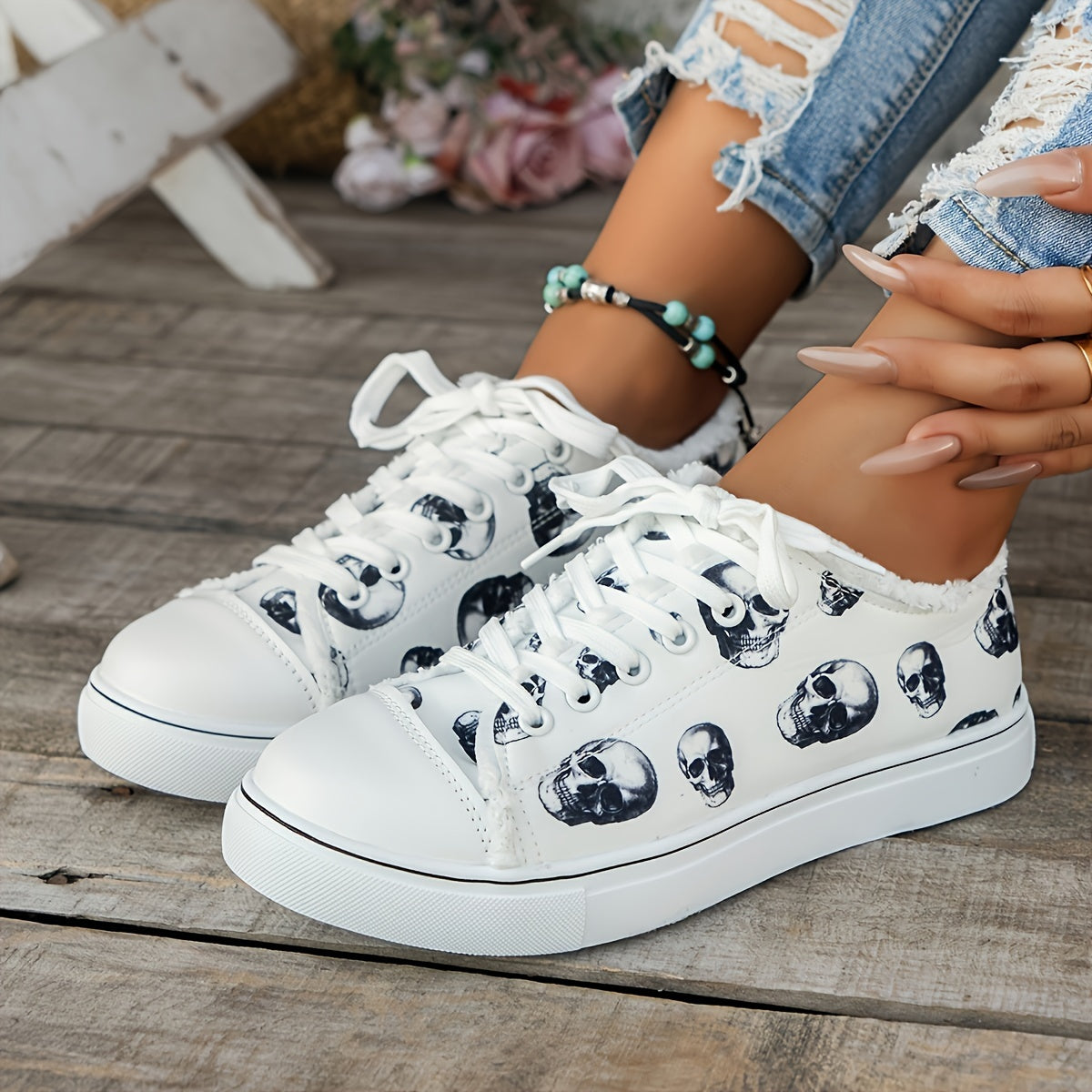 Women'S Halloween Skull Print Shoes, Casual Lace Up Outdoor Shoes, Lightweight Low Top Sneakers Plus Size