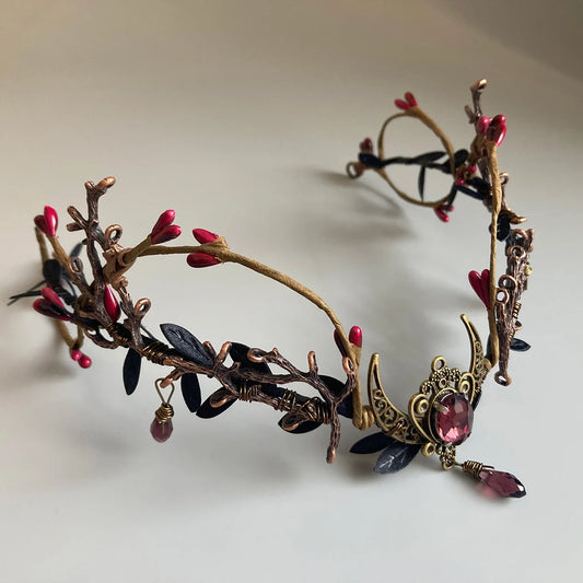 Black red gothic tiara crown Goth crown wedding Dark elf crown Witch crown Elven circlet Vampire crown