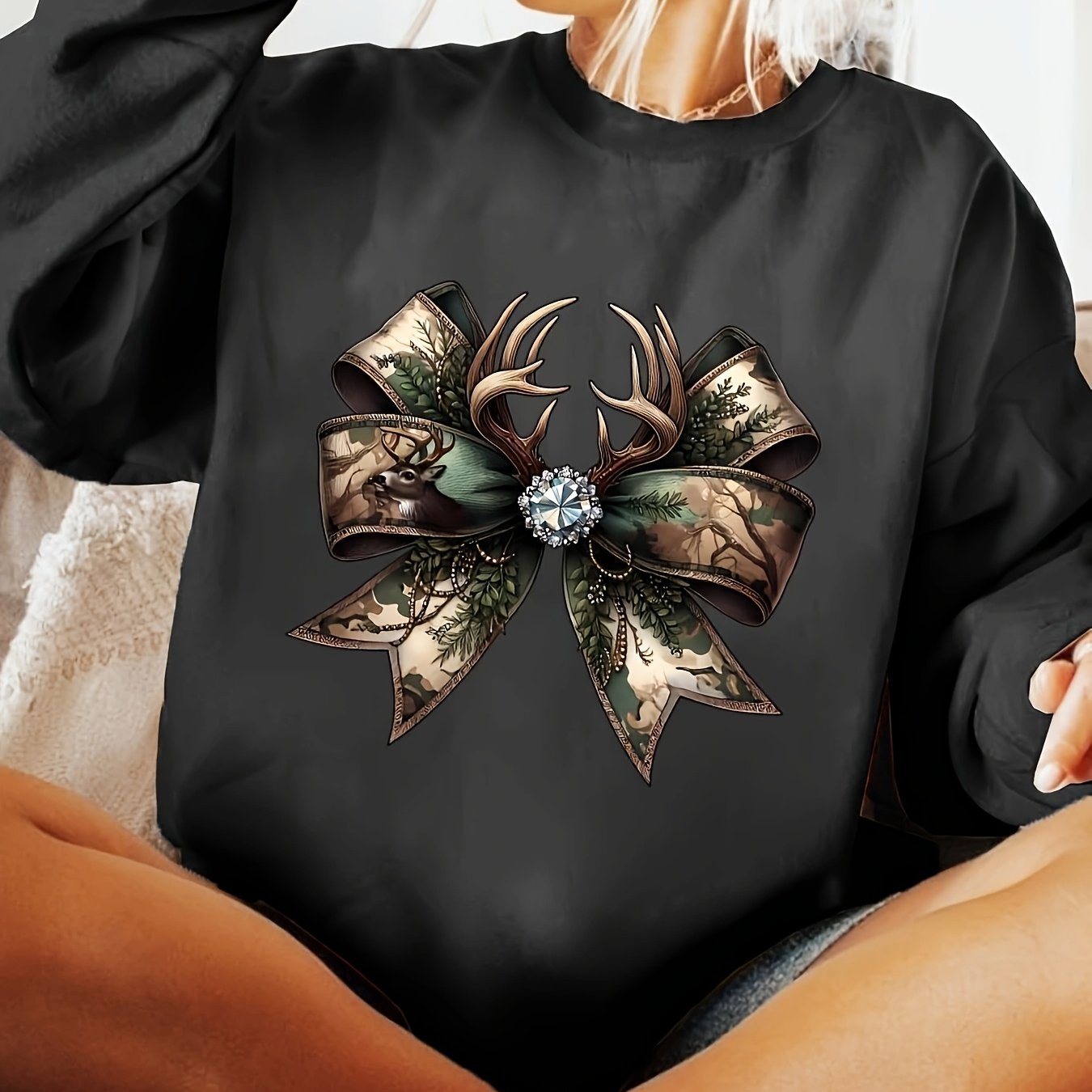 Women's Camouflage Flirty Bow Print Sweatshirt - Cozy Round Neck Casual Pullover with Sparkling Gemstone Accent, Medium Stretch Machine-Washable Winter & Autumn Top, Cute Sweatshirts, Autumn Apparel, Comfortable Fit