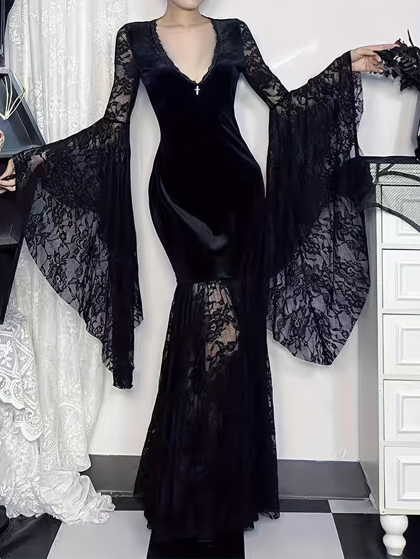 Women's Gothic Dark Halloween Long Dress with Contrast Lace and Velvet Patchwork, Sexy Niche Flared Sleeve Unique Design