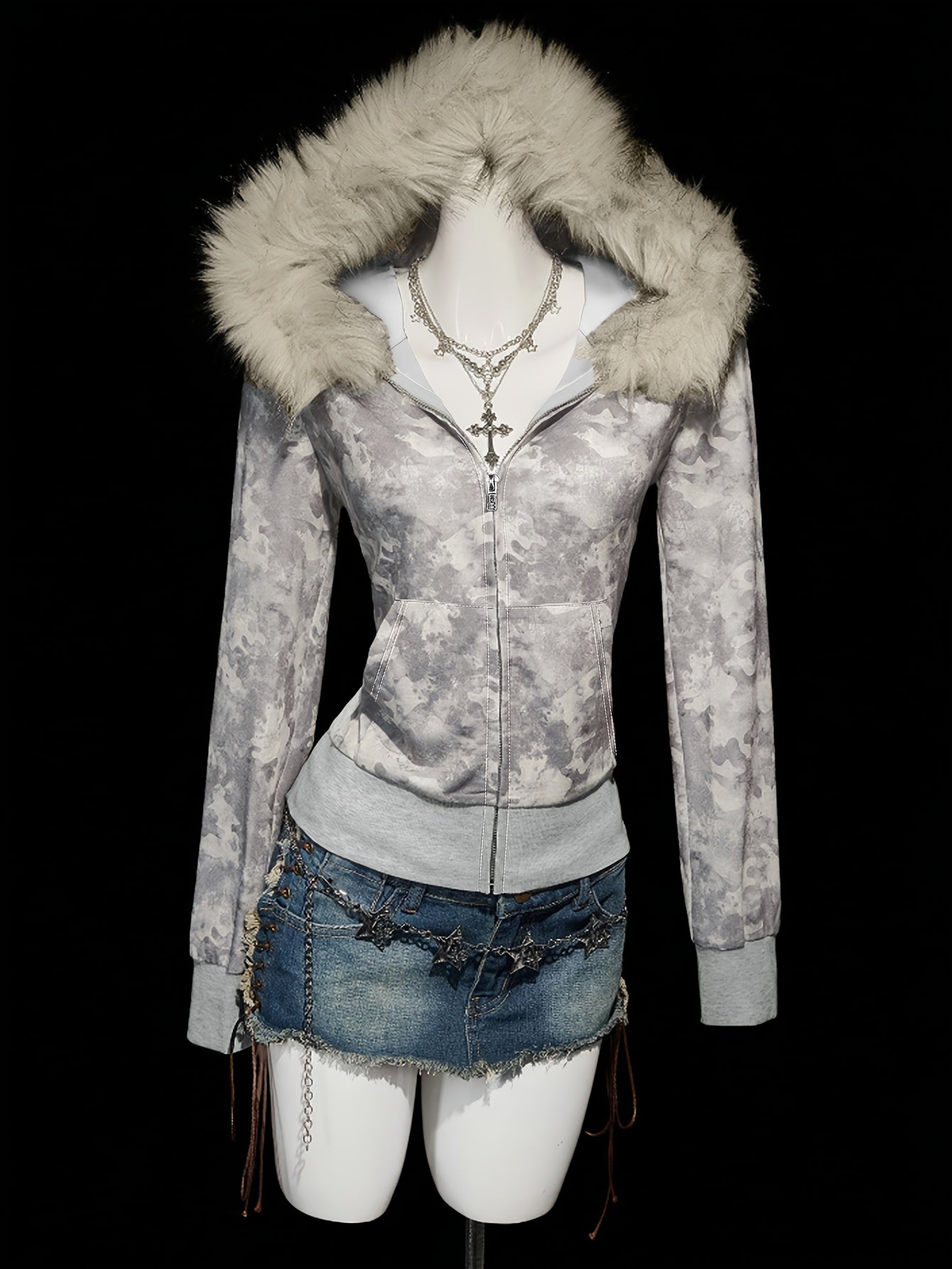 Women's Vintage Camouflage Full-Zip Hooded Jacket with Full-Length Zipper Closure, Faux-Fur Trim & Full-Length Chain Strap - Winter Warm Outerwear, Machine Washable, Brown/Gray/Black/Beige Camo Pattern, Retro Style Long Sleev
